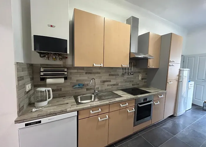 Dom Apartment